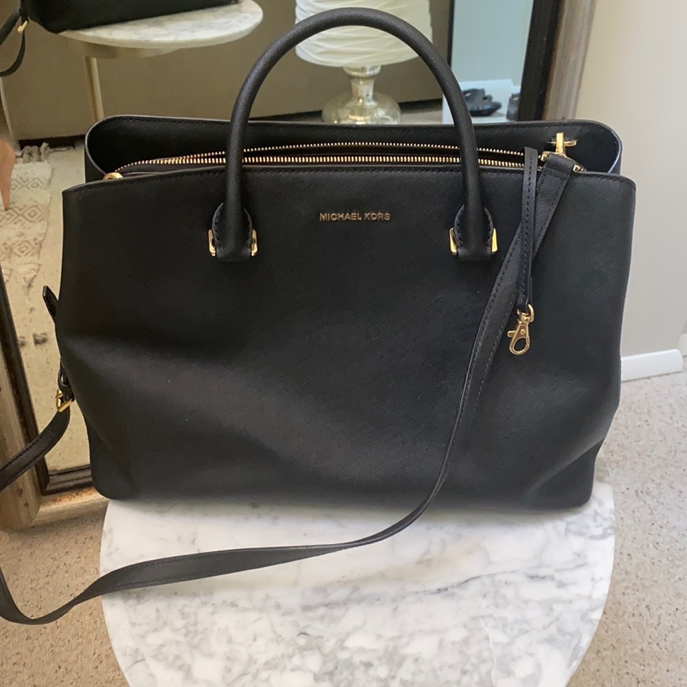 Michael Kors Savannah XL Satchel Black EUC